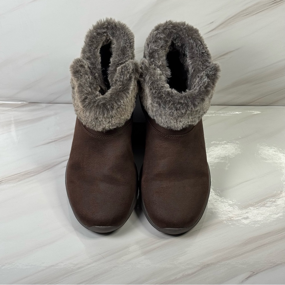 Skechers Go Walk Boots On the Go Joy - Picture 2 of 8